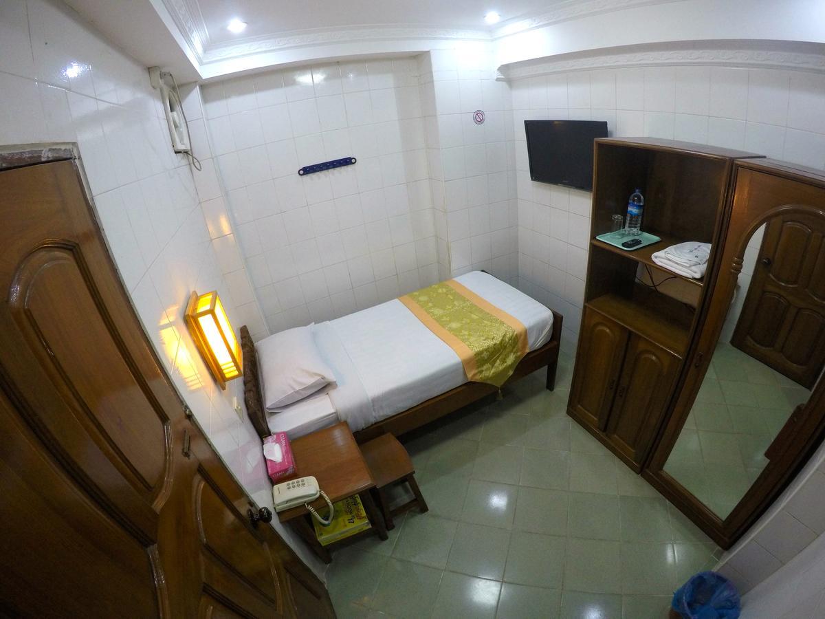 May Shan Hotel Yangon Bilik gambar